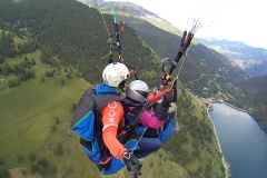 Volo in biposto sul Lago di Pontechianale ph. flyexpression